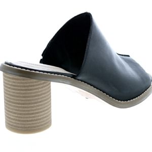 NEW CLARKS GLACIER CHIC WOMENS BLACK LEATHER SLIP ON MULES SZ 10 M 🌸🌸🌸🌸🌸